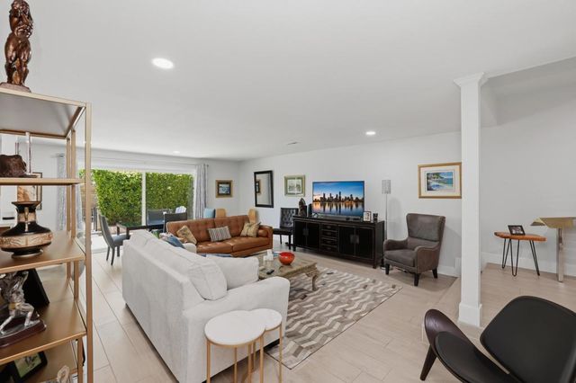 35560 Paseo Circulo E, Cathedral City, CA 92234