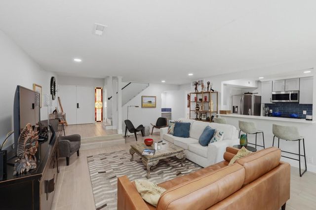 35560 Paseo Circulo E, Cathedral City, CA 92234
