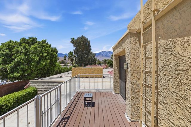 35560 Paseo Circulo E, Cathedral City, CA 92234