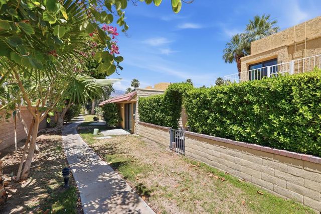 35560 Paseo Circulo E, Cathedral City, CA 92234