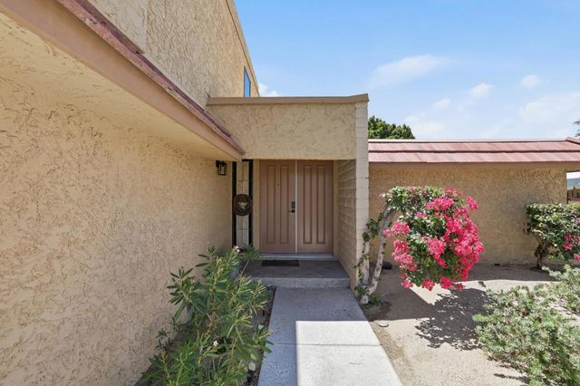 35560 Paseo Circulo E, Cathedral City, CA 92234