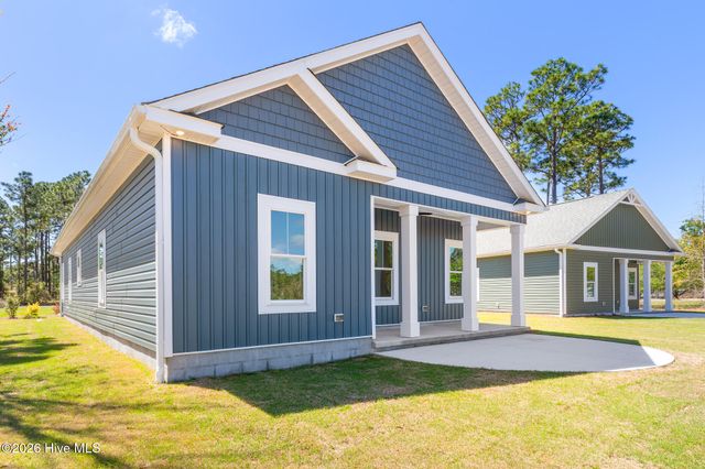 2317 Frink Lake Drive, Southport, NC 28461