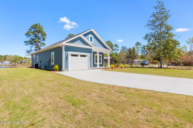 2317 Frink Lake Drive, Southport, NC 28461