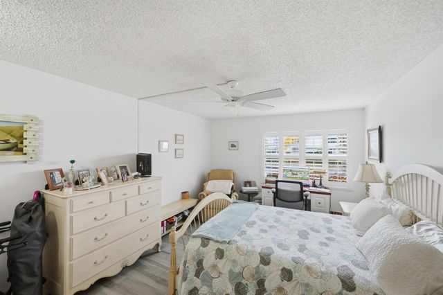 1845 Cobia Drive 104, Vero Beach, FL 32960