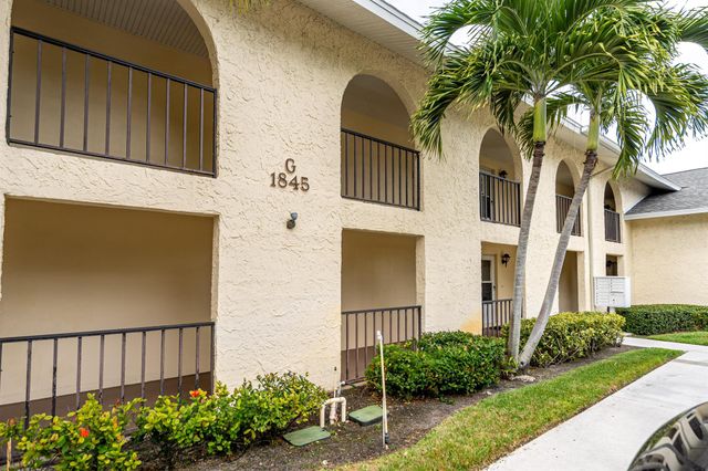 1845 Cobia Drive 104, Vero Beach, FL 32960