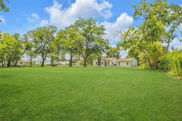 15526 Elgin Street, Channelview, TX 77530