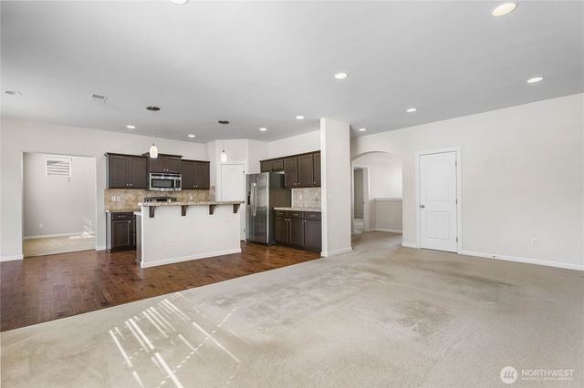 2228 189th Street E, Tacoma, WA 98445