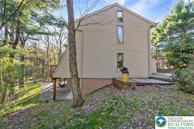 560 Forest Drive, Lower Towamensing Tp, PA 18071