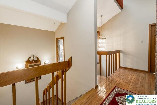 560 Forest Drive, Lower Towamensing Tp, PA 18071