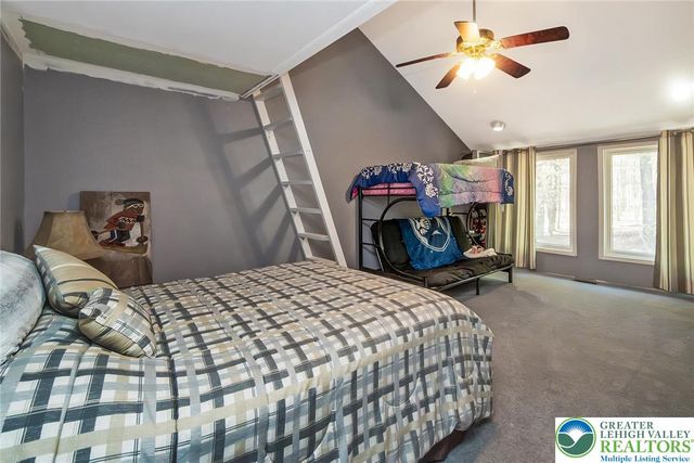 560 Forest Drive, Lower Towamensing Tp, PA 18071