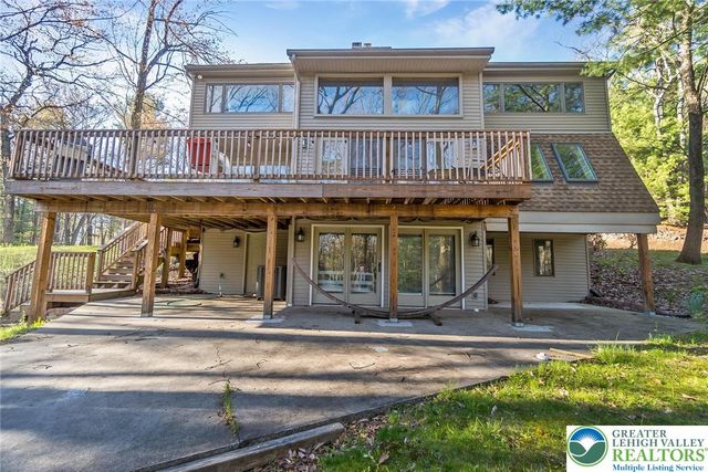 560 Forest Drive, Lower Towamensing Tp, PA 18071