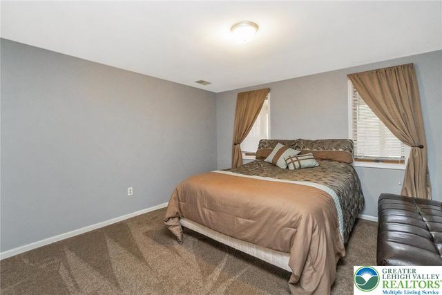 560 Forest Drive, Lower Towamensing Tp, PA 18071