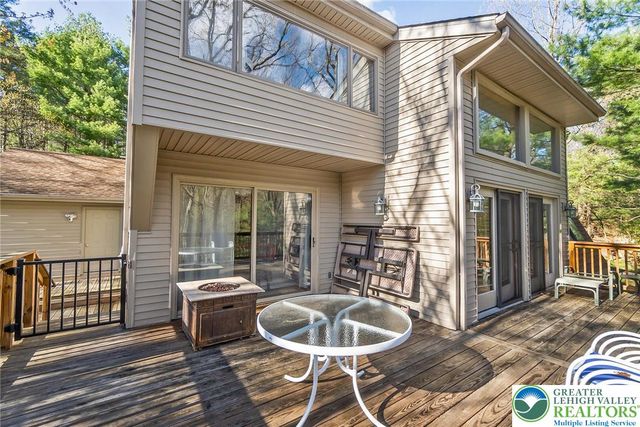 560 Forest Drive, Lower Towamensing Tp, PA 18071
