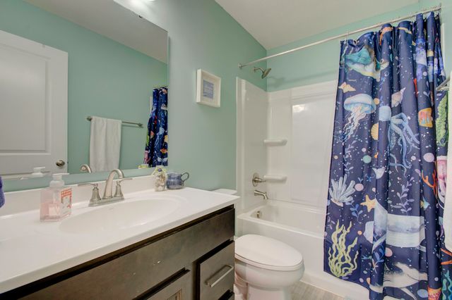 2422 Arezzo Street, Covington, KY 41017