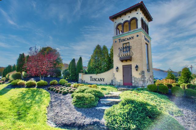 2422 Arezzo Street, Covington, KY 41017