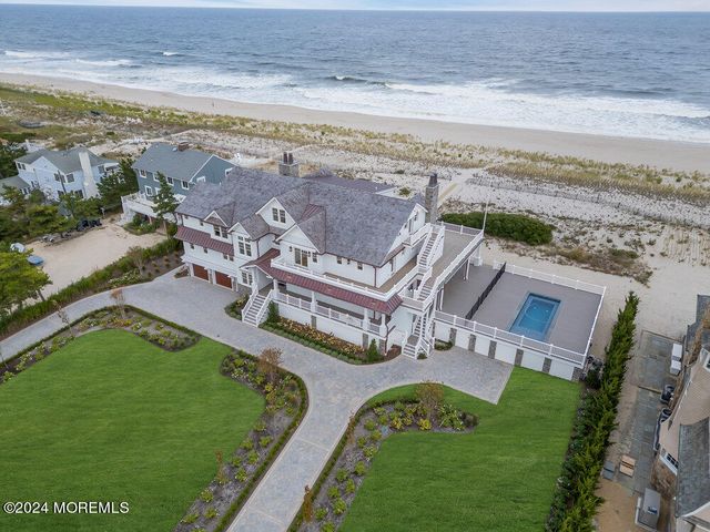 1581 Ocean Avenue, Mantoloking, NJ 08738