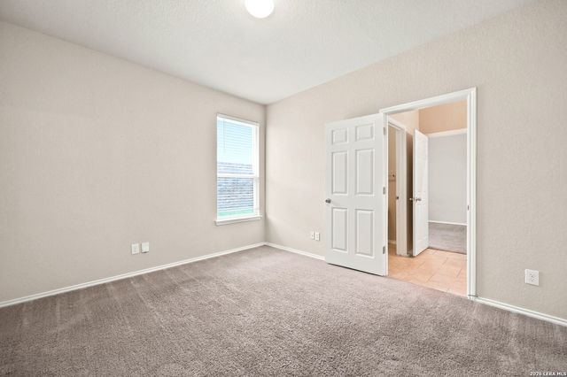 10220 COLONEL RDG, Schertz, TX 78154