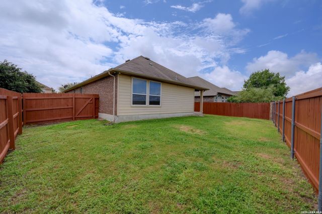 10220 COLONEL RDG, Schertz, TX 78154
