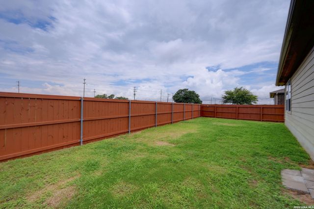 10220 COLONEL RDG, Schertz, TX 78154