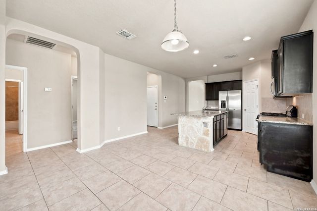 10220 COLONEL RDG, Schertz, TX 78154