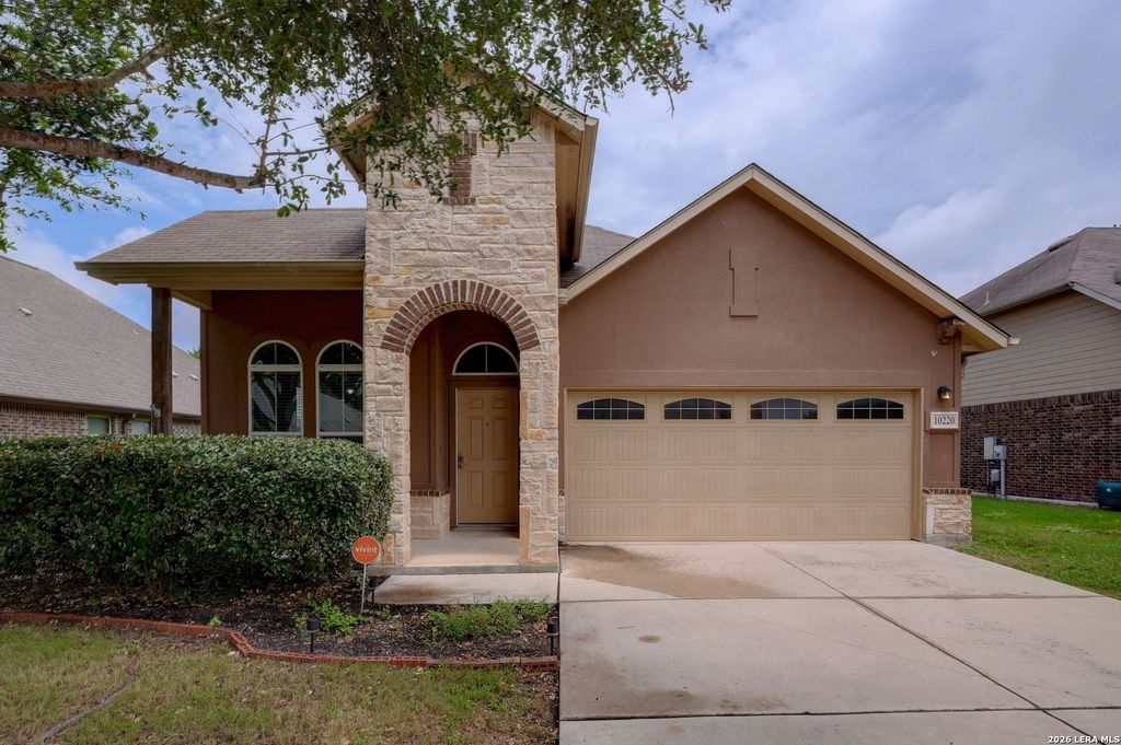 10220 COLONEL RDG, Schertz, TX 78154