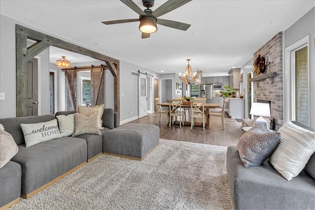 11819 NE 144th Street, Kearney, MO 64060