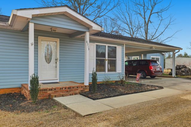 6353 Greenfield Drive, Spartanburg, SC 29303