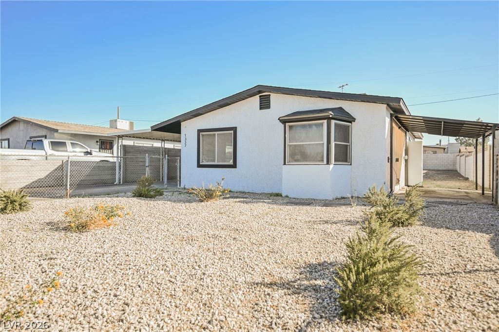1337 Chestnut Street, Henderson, NV 89011