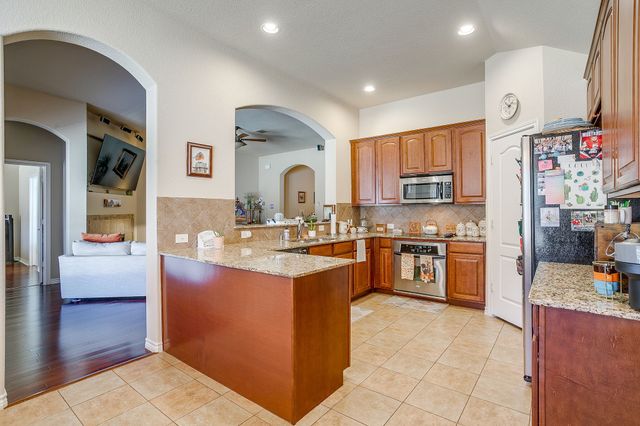 8605 Vista Royale Drive, Fort Worth, TX 76108