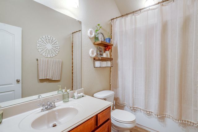 8605 Vista Royale Drive, Fort Worth, TX 76108