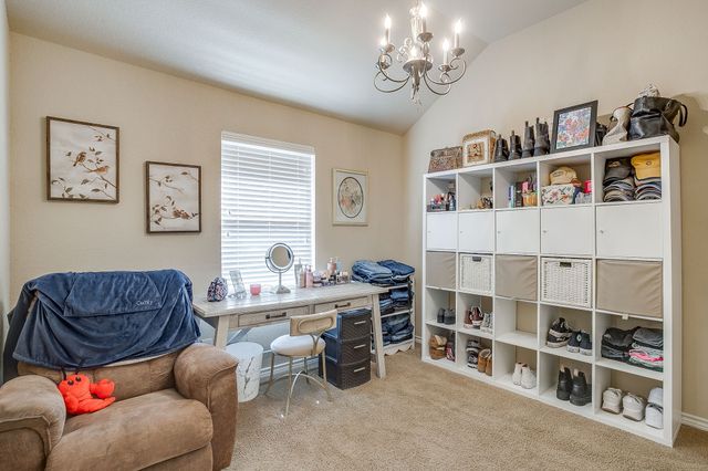 8605 Vista Royale Drive, Fort Worth, TX 76108