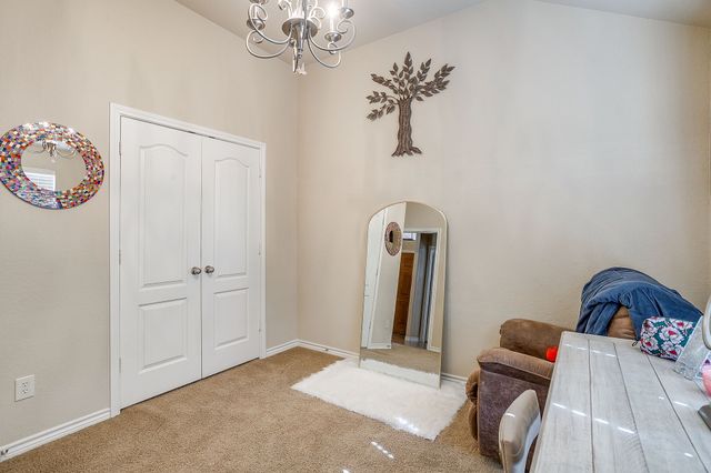 8605 Vista Royale Drive, Fort Worth, TX 76108