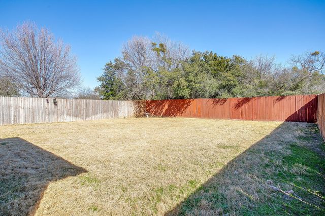 8605 Vista Royale Drive, Fort Worth, TX 76108