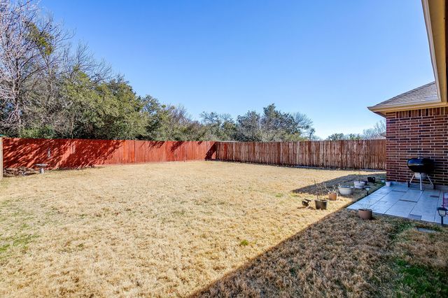 8605 Vista Royale Drive, Fort Worth, TX 76108