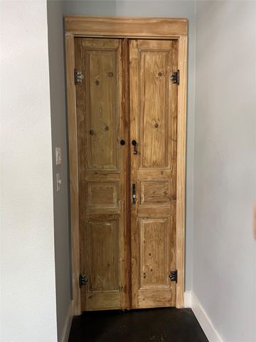 8513 Hudson Street, North Richland Hills, TX 76180