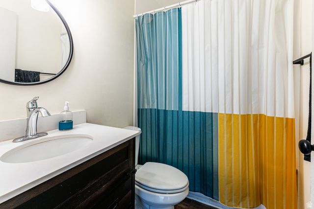 610 E PAGES LN, Centerville, UT 84014