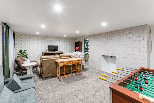 610 E PAGES LN, Centerville, UT 84014