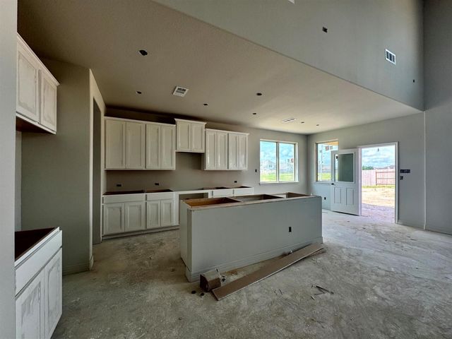 1518 Splashing Wave Drive, Iowa Colony, TX 77583