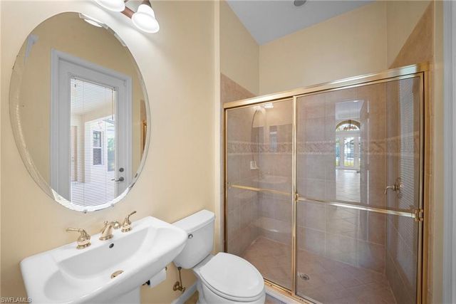 7914 Founders CIR, Naples, FL 34104