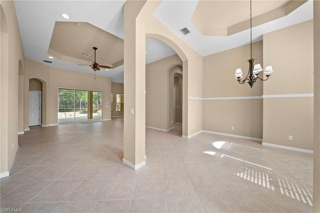 7914 Founders CIR, Naples, FL 34104