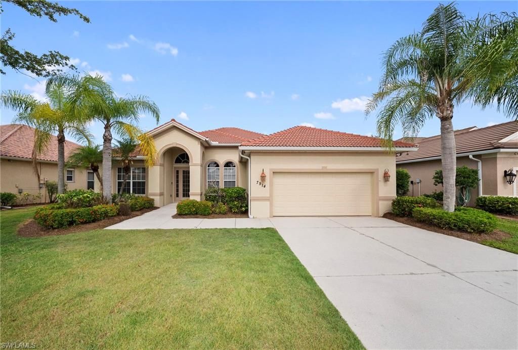 7914 Founders CIR, Naples, FL 34104