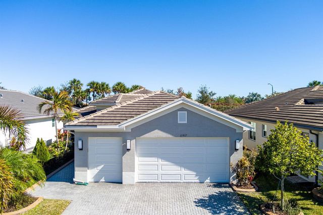11917 SW Seahorse Springs Terrace, Port St. Lucie, FL 34987