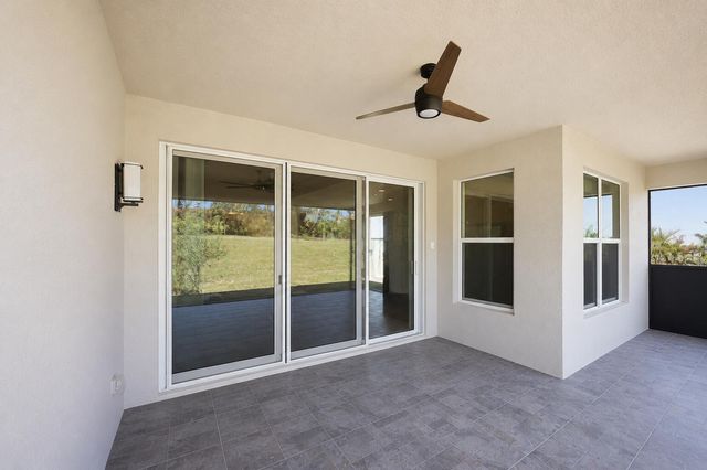 11917 SW Seahorse Springs Terrace, Port St. Lucie, FL 34987