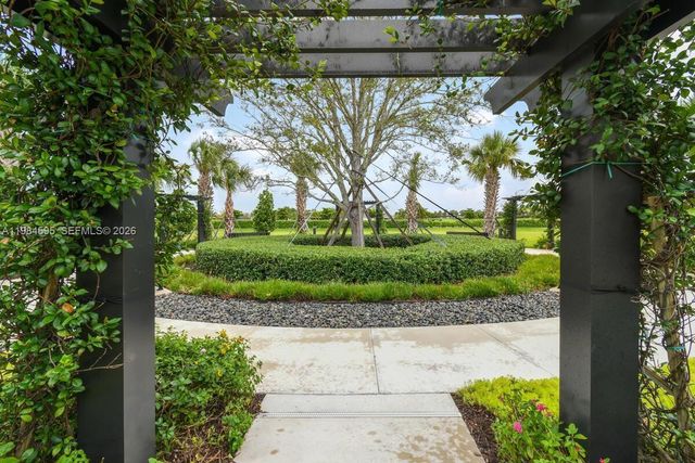 11917 SW Seahorse Springs Terrace, Port St. Lucie, FL 34987