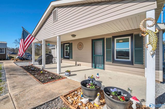 2671 County Road 358, Trinity, AL 35673