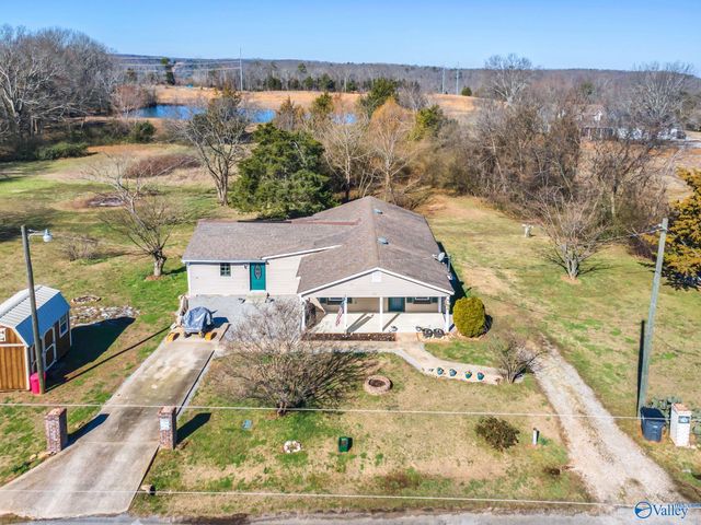 2671 County Road 358, Trinity, AL 35673