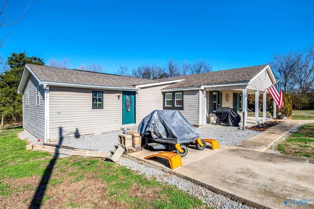 2671 County Road 358, Trinity, AL 35673