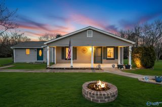 2671 County Road 358, Trinity, AL 35673