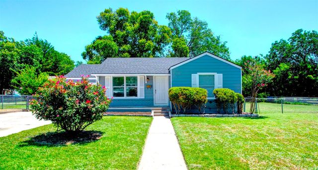 4501 Marks Place, Fort Worth, TX 76116