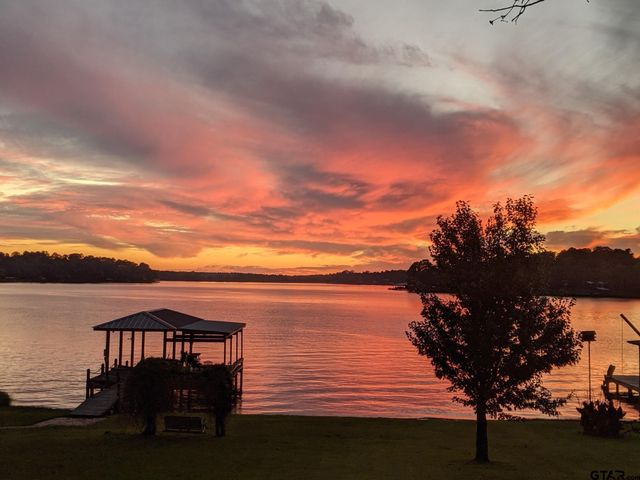 341 Lakeview Drive, Grapeland, TX 75844